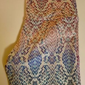 Onzie Size XS High-waisted yoga leggings.